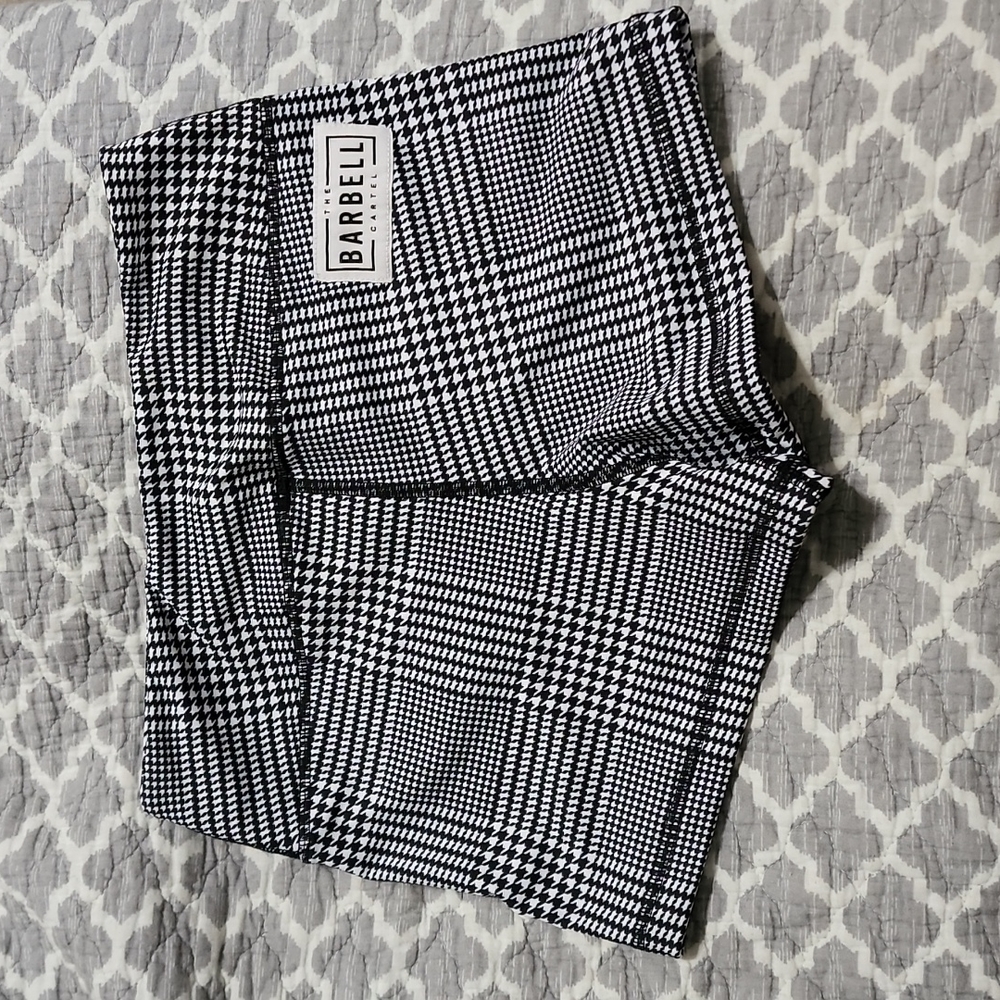 Barbell shorts